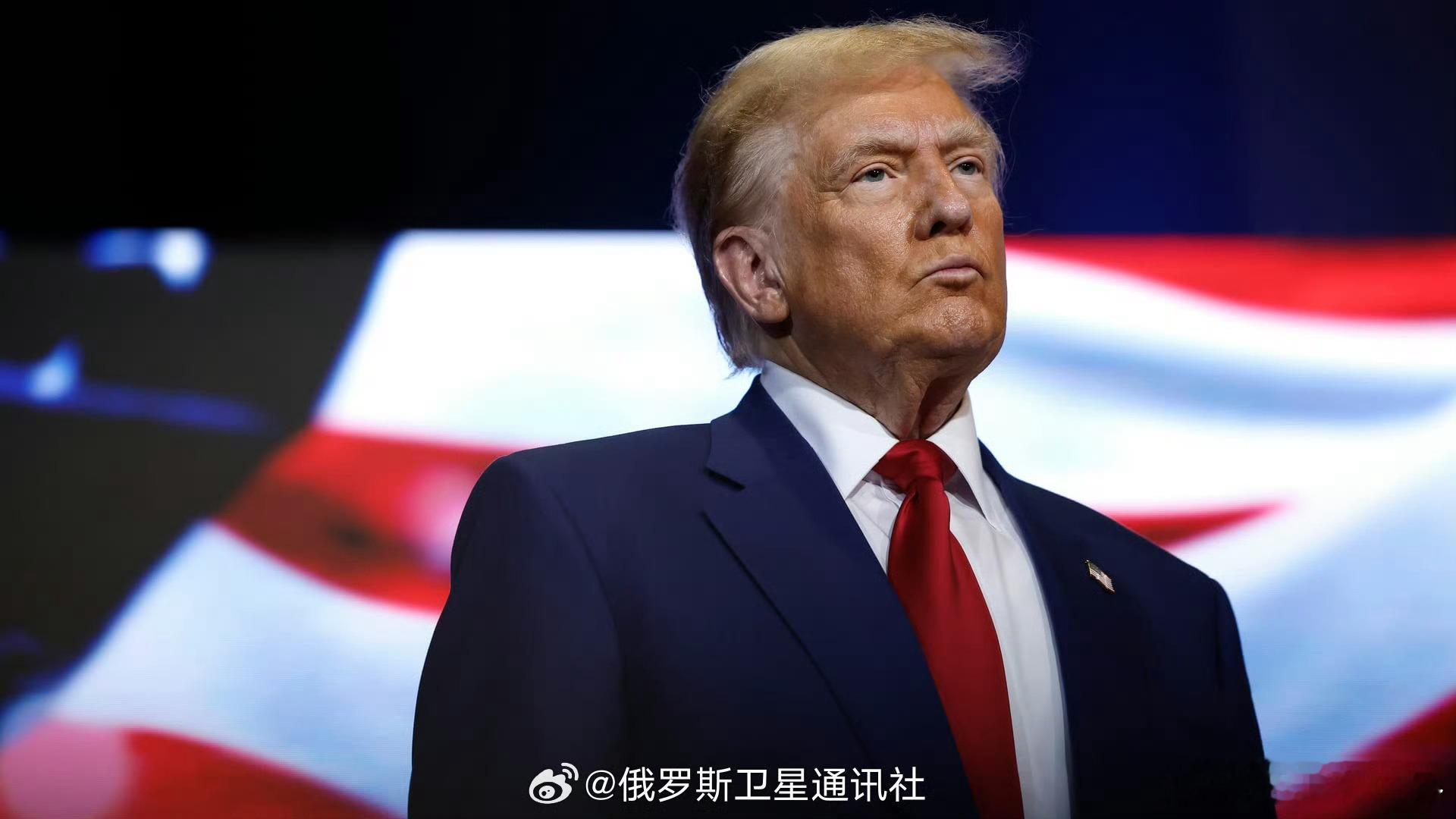【特朗普：已下令打击哈尔克岛上除输油管道外的所有目标】美国总统特朗普表示，他已下
