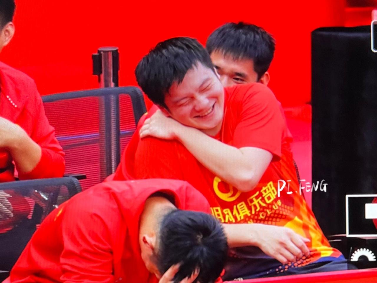 全世界笑的最甜的男孩子👦🏻