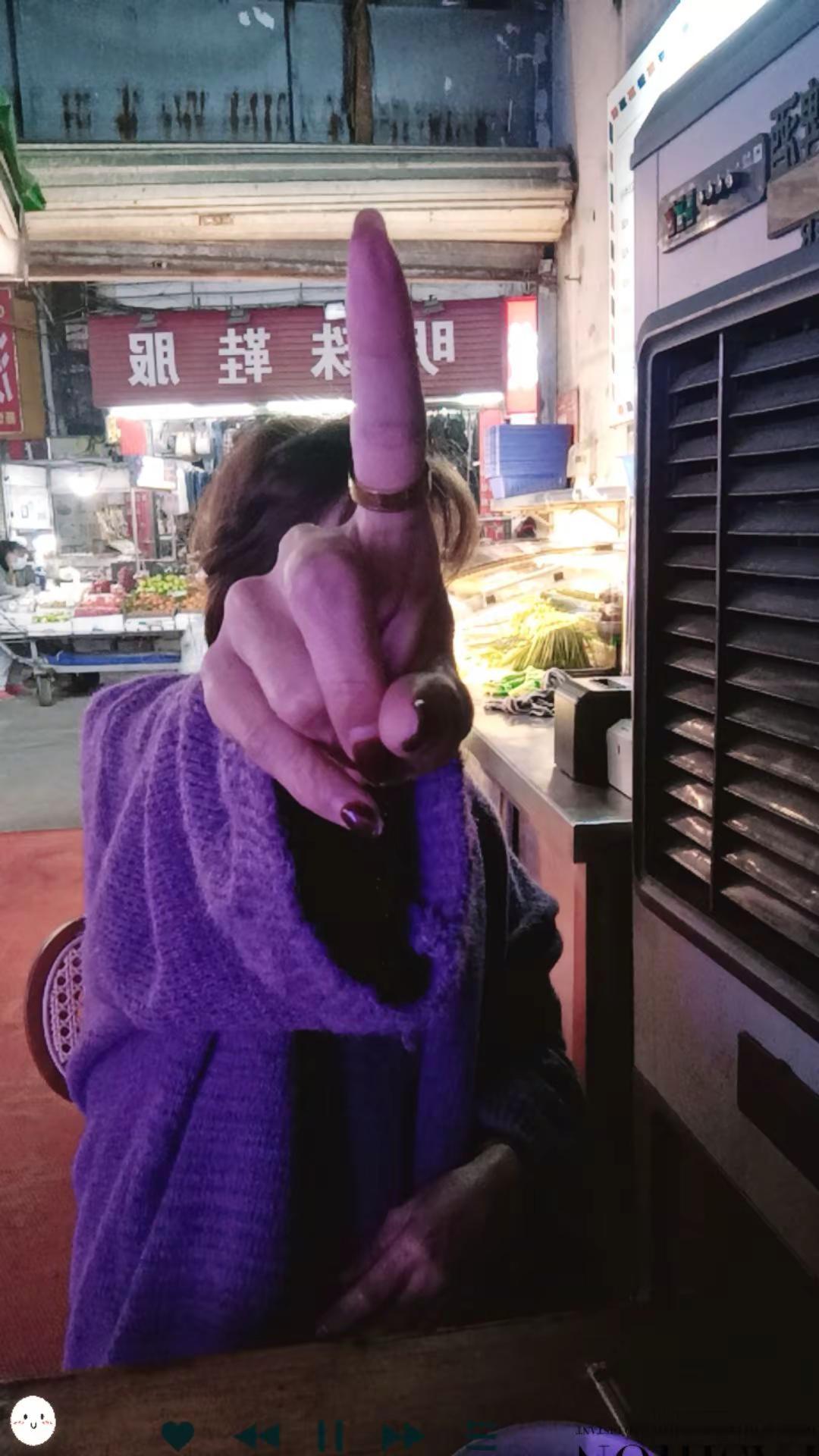 你不醉，我不醉。马路牙子，谁来睡？