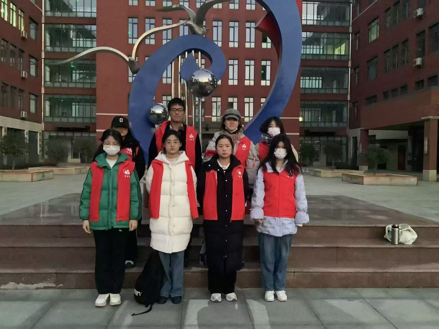 2025年1月16日，曲阜师范大学政治与公共管理学院“智未来”社会实践队参与由日
