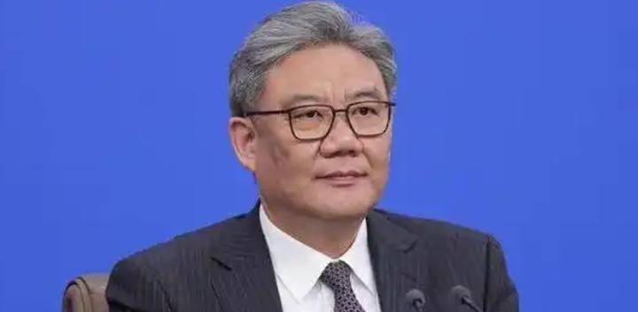原本几乎要吵到"谈崩"的中欧经贸摩擦，最后变成了双方坐下来建机制、定时间表、发联