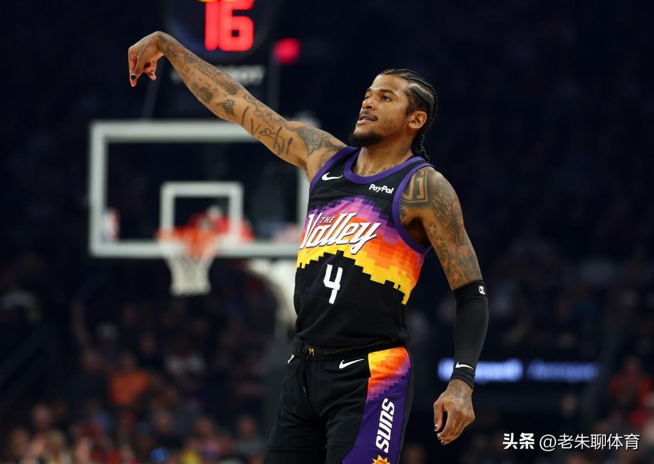 狄龙快回来吧，格林真是个扶不起的阿斗！
在狄龙和杰伦格林同时被交易到太阳的时候，