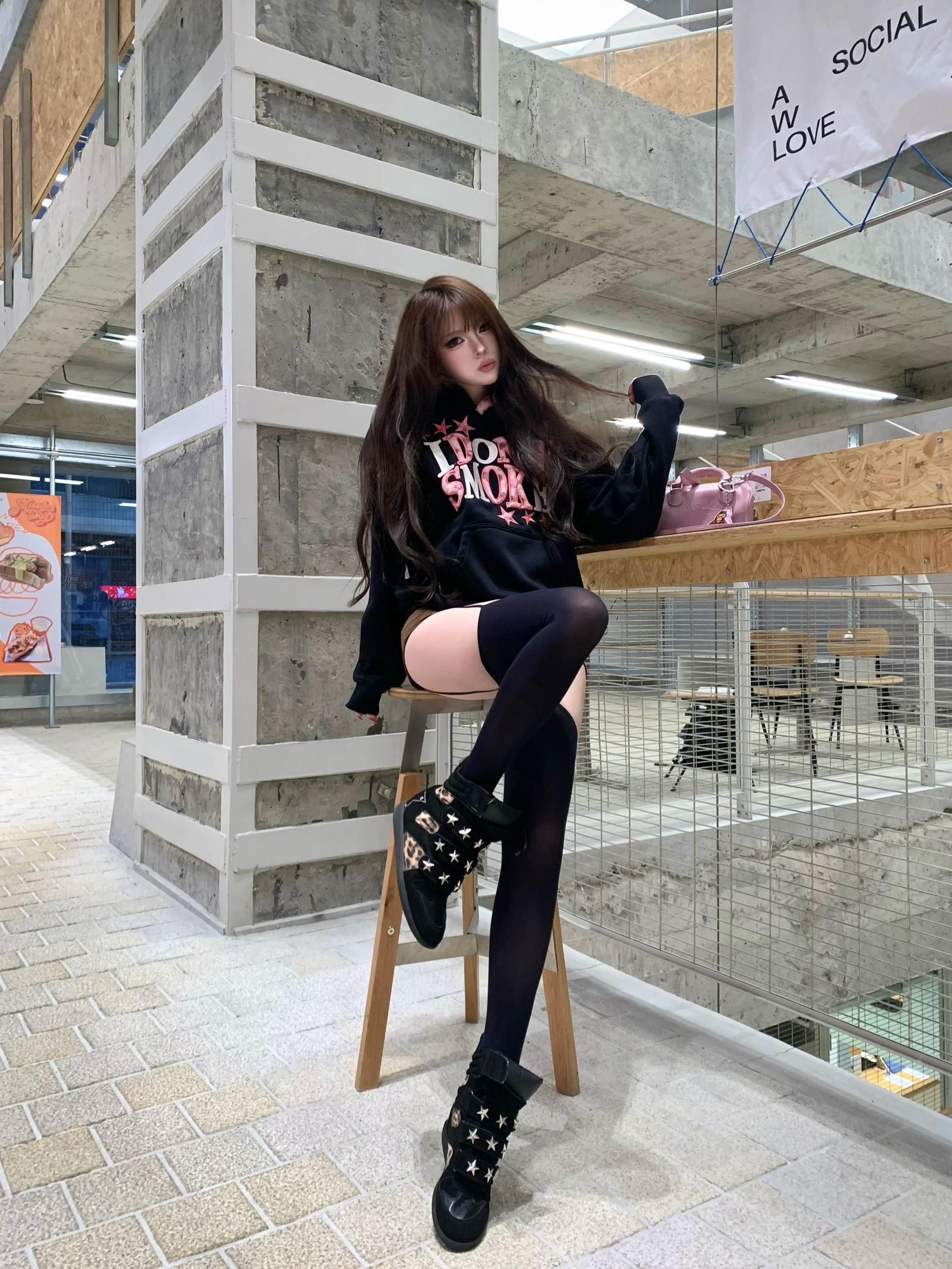 连你都责怪她 那她还剩下谁。
