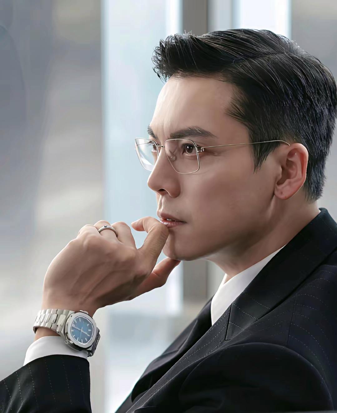 不得不说，许我耀眼导演真的很会选人。感觉港台的那种气质，内娱真的无法复制。关键是