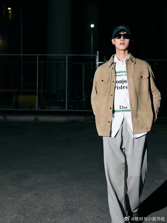 差点看到李昀锐28颗牙齿李昀锐上一秒daddy下一秒baby 李昀锐可痞帅dad