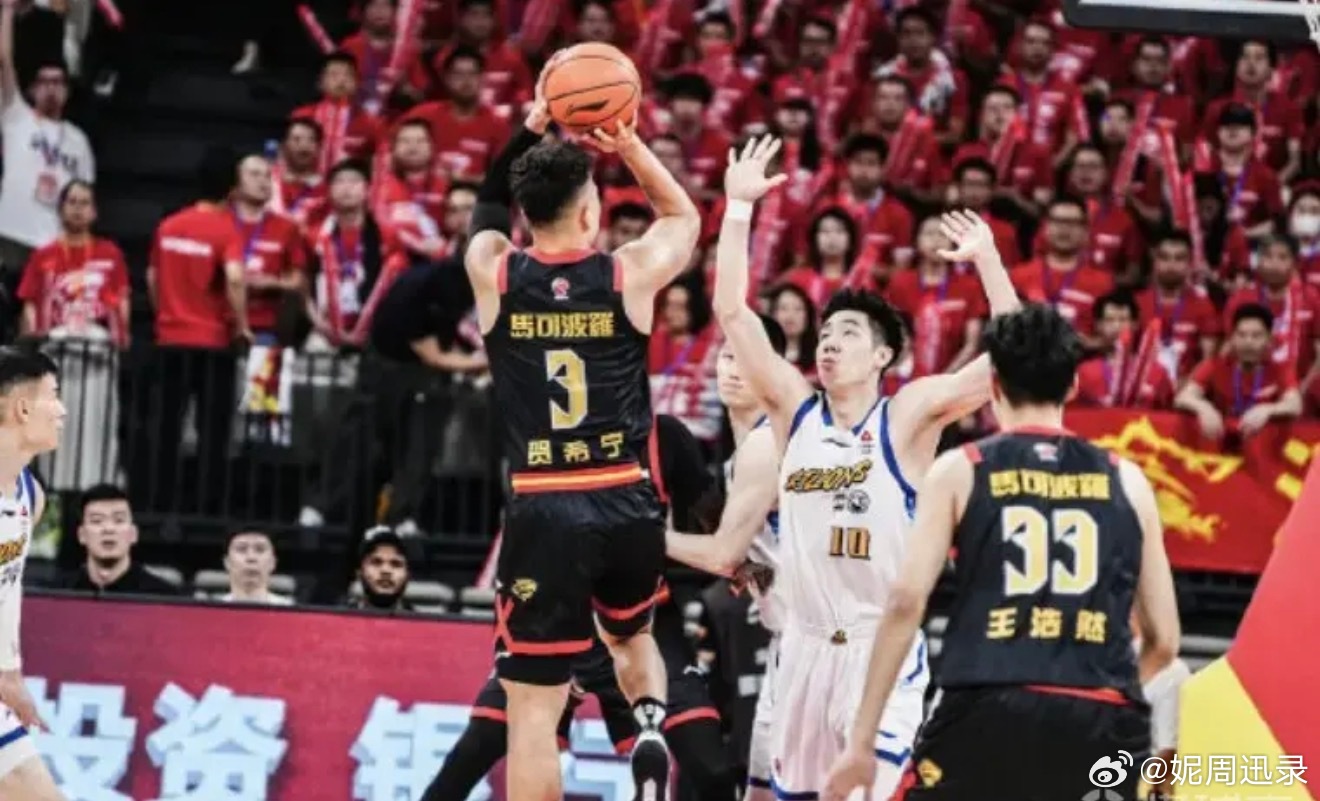 北京时间5月21日，CBA季后赛半决赛的比赛继续进行，在下半区的对决中，深圳马可