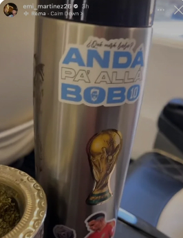 大马丁水壶记录大家爱吃的食物 大马丁这波操作确实出圈了。水壶上的标签让所有人看到
