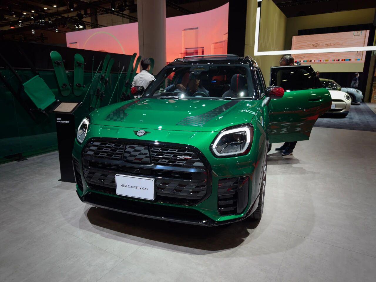 静态体验全新MINI COUNTRYMAN：更大更硬朗，更有创意的内饰在东京车展