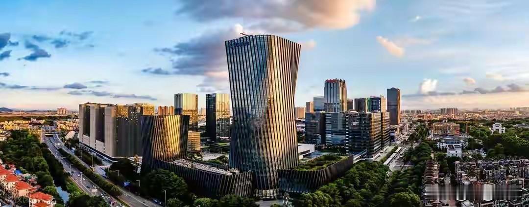 顺德人，没理由不骄傲！

经济发展程度就不必多说了，实际上在顺德后面加上一个“区