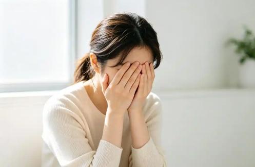 “天塌了”！深圳一名 26 岁女性外形、体态正常，与男友可以正常交往。一次体检发