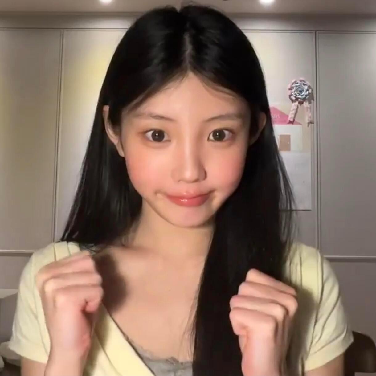 【李沅禧】家有奶香小豚😋😋😋 夏日演值爆表
