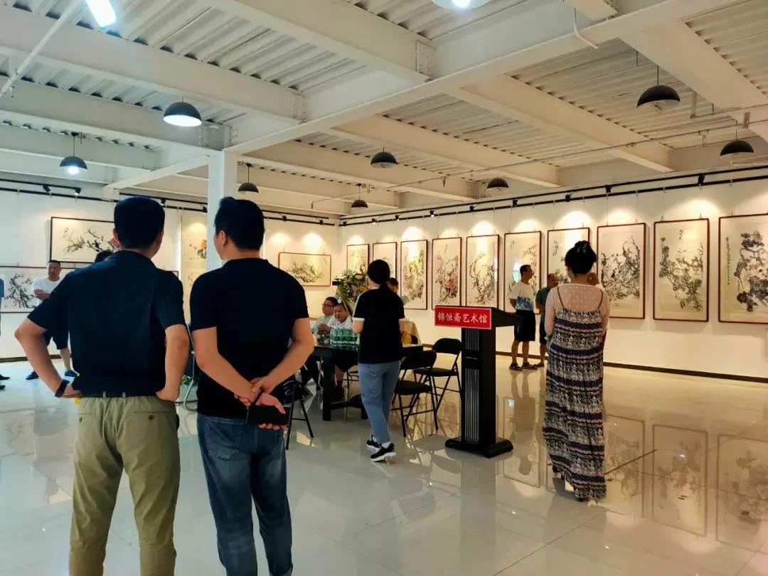 同样一件古玩，为何入驻交易中心成交价格高出三成？

2026年，越来越多的藏家发