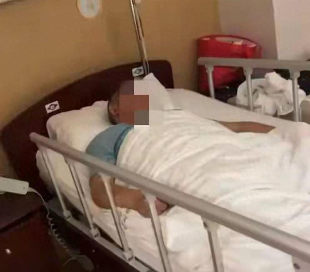 170万现金！自制枪支！20分钟生死搏命！

        银行保安缩在门后不