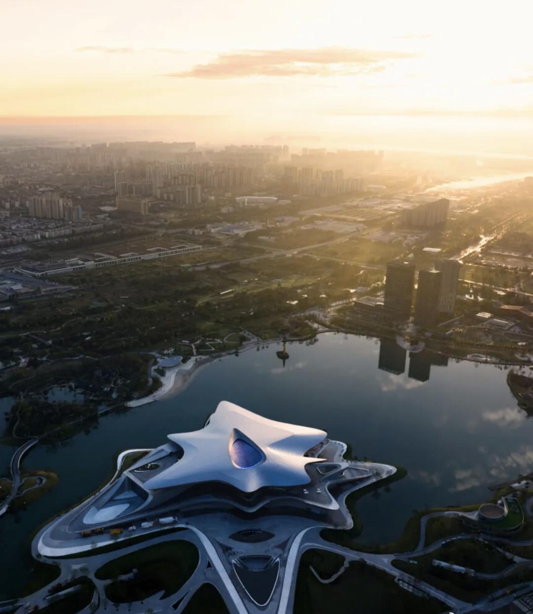 聚焦郫都【郫都版“有风的地方”！这5条踏青路线，藏着你向往的春天~】春风和煦，绿