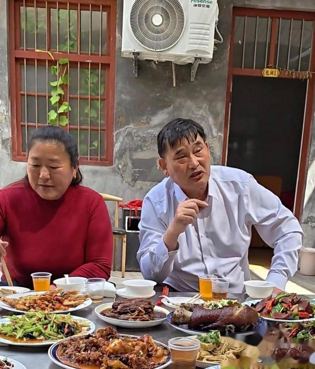 朱之文五月商演排满，可十万三首歌的报价十五年没涨，而且演出费，差旅都是自理的，三