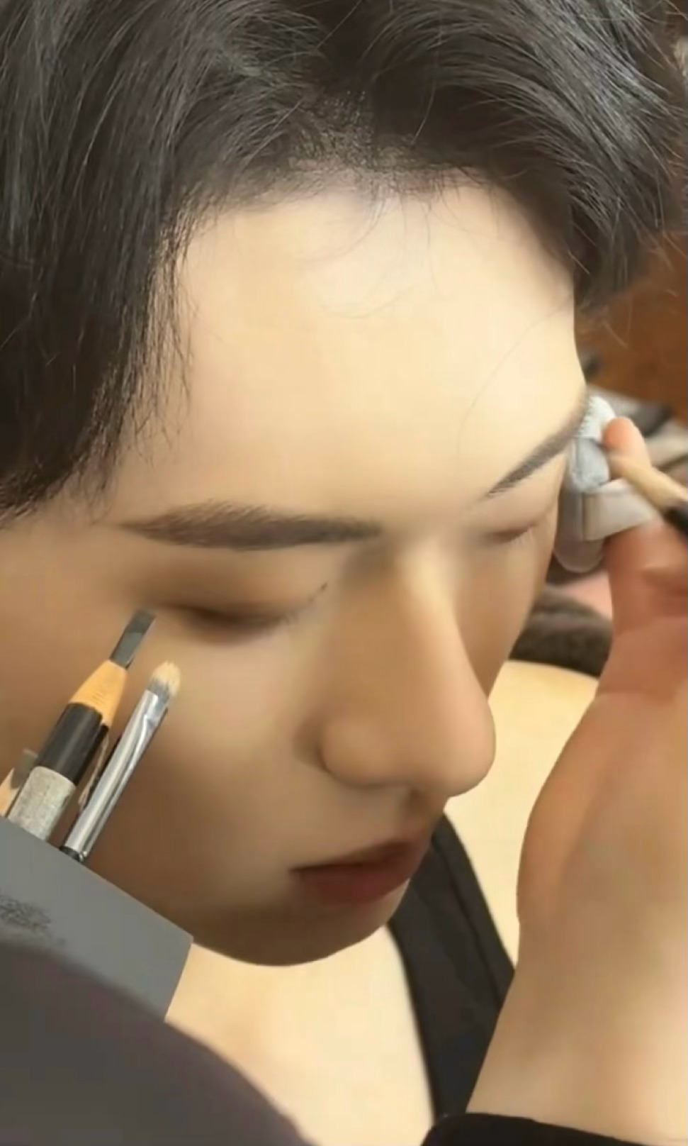 添添这鼻子是真可以当滑滑梯～