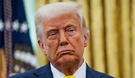 特朗普当了两回总统，终于发现一个问题：只要不跟中国对着干，美国就还是超级大国。