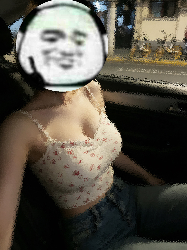 我爸特地关照我妈，一个人在家也要好好吃饭。我说你放心，我带妈妈去饭店吃好吃的，你
