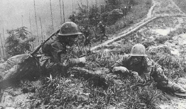 1984年，战士李陶雄中弹后抢救无效，壮烈牺牲。谁知，遗体送往后方安葬时，莫名从