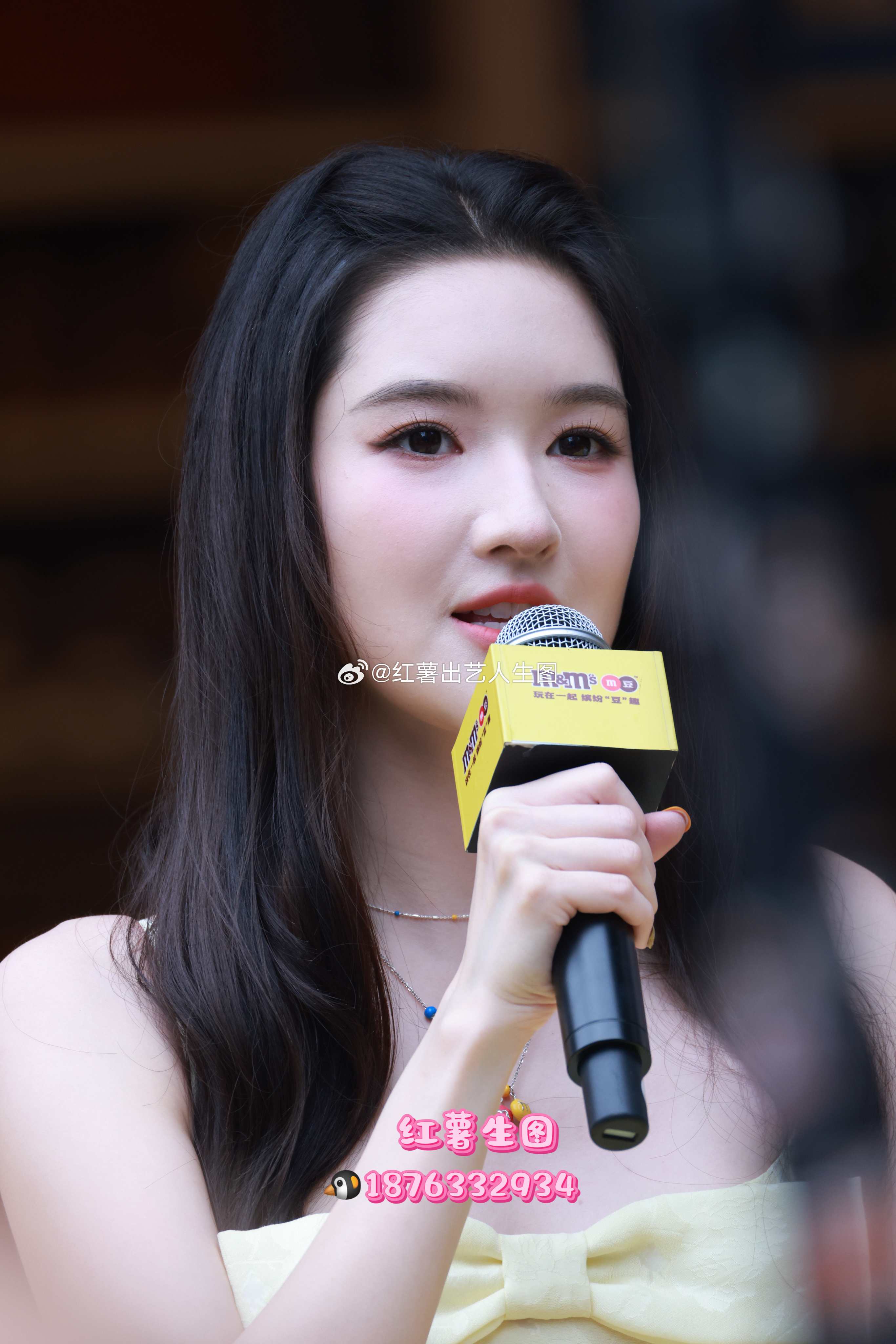 王玉雯今日活动 超级美丽 
