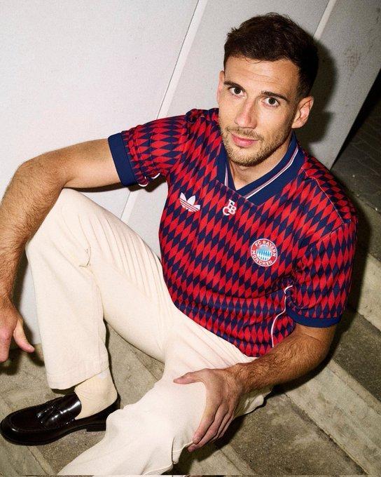 小时候我姥带我赶集去我就这么穿 ​​​