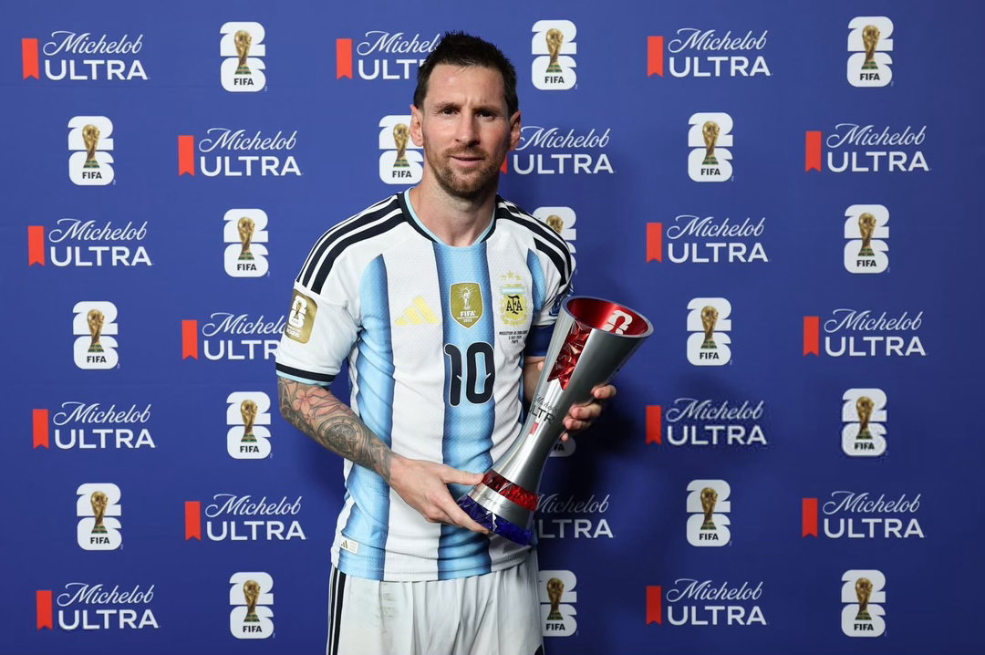 🐐梅西获评本场比赛官方最佳🔝👏阿根廷3比2佛得角 🎙梅西：“我们不仅仅是
