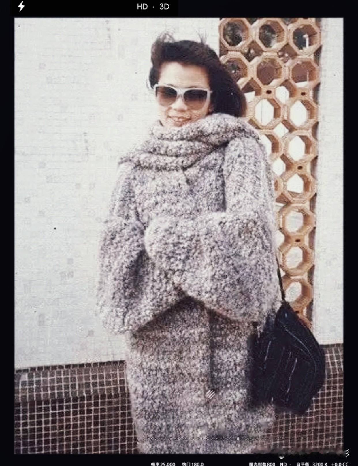 一张图证明冬天来了你穿的好有冬日氛围！我感到了温暖的力量翁美玲