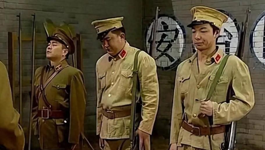 在抗日战争时期，日本在中国所扶持和操控的各类伪军究竟有哪些？他们最后的命运如何？