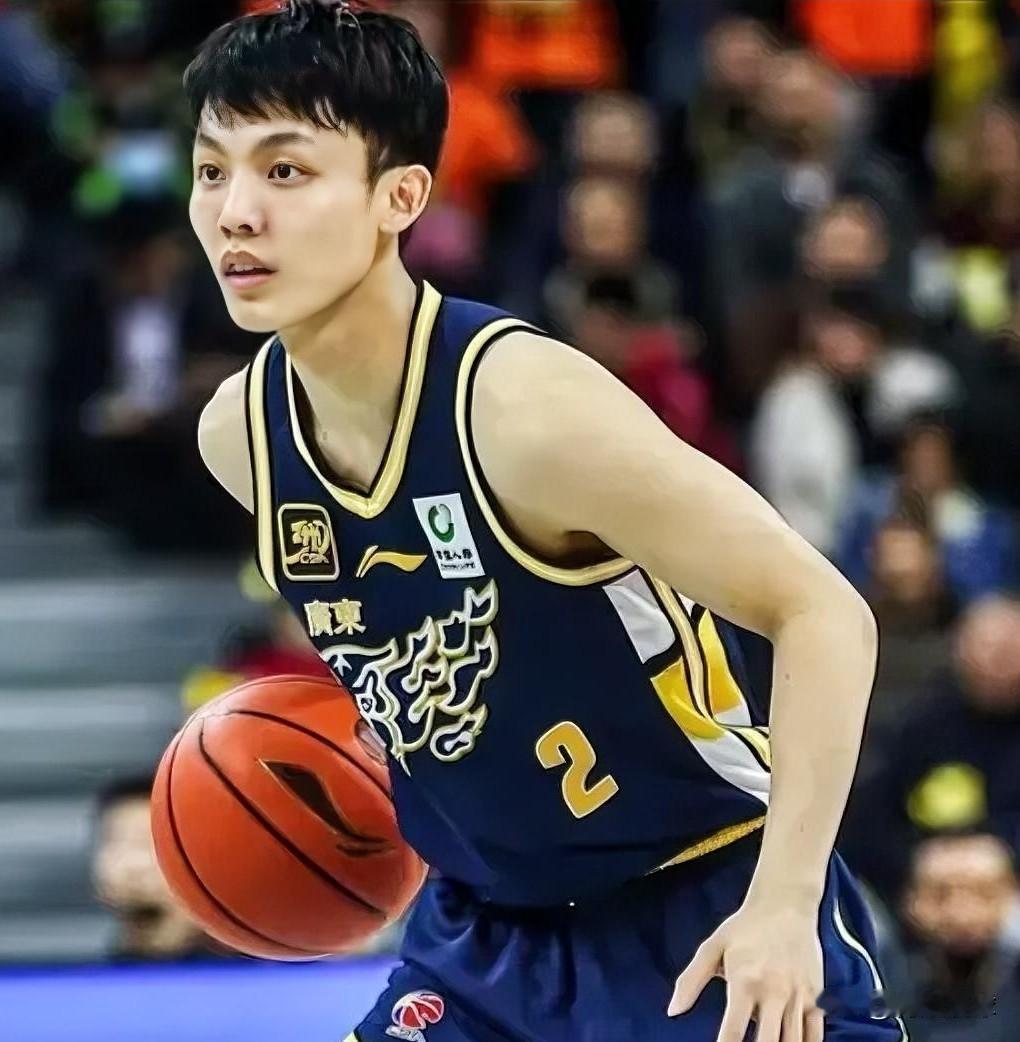 22分大胜！广东111：89大胜新疆，广东球员得分排名一览：

01、萨姆纳，2