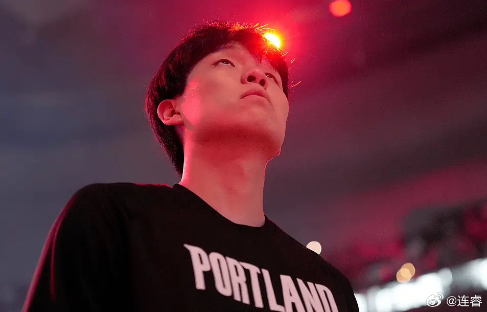 开拓者vs热火，nba最疯狂两只“兔子”。看过这半场之后一边喘气一边感叹，即便杨