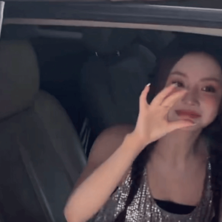 QQ妹wink糖分超标了 