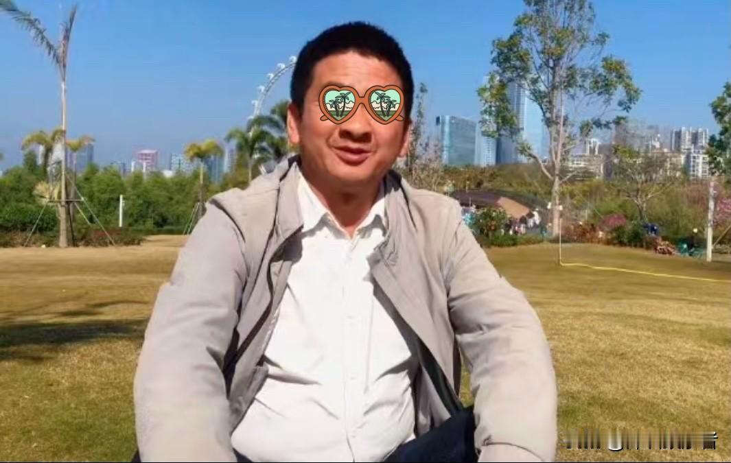 我是一个底层人，小山沟里出身，到今天为止，也没有多少财富，但我却自认为很棒！回首