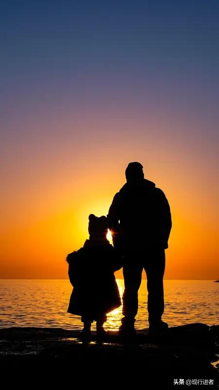 人情冷暖，世态炎凉。这世上最善的是人心，最恶的也是人心。有人能舍生取义，有人却丧