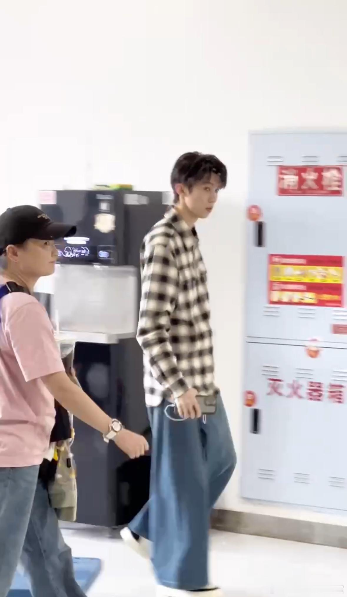 #林墨陈宥维李沐宸录短剧综艺#哇！短剧也有自己的综艺了嘛？题材很新颖的样子……而