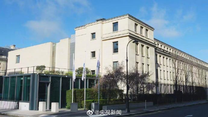 【快讯！#中美经贸磋商开始#】当地时间3月15日上午，在法国巴黎，中美经贸磋商开