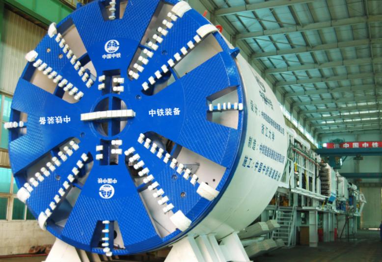 印度媒体这两天跟过年一样，疯狂刷屏"中方终于低头让步"！两台盾构机从广州港发出，