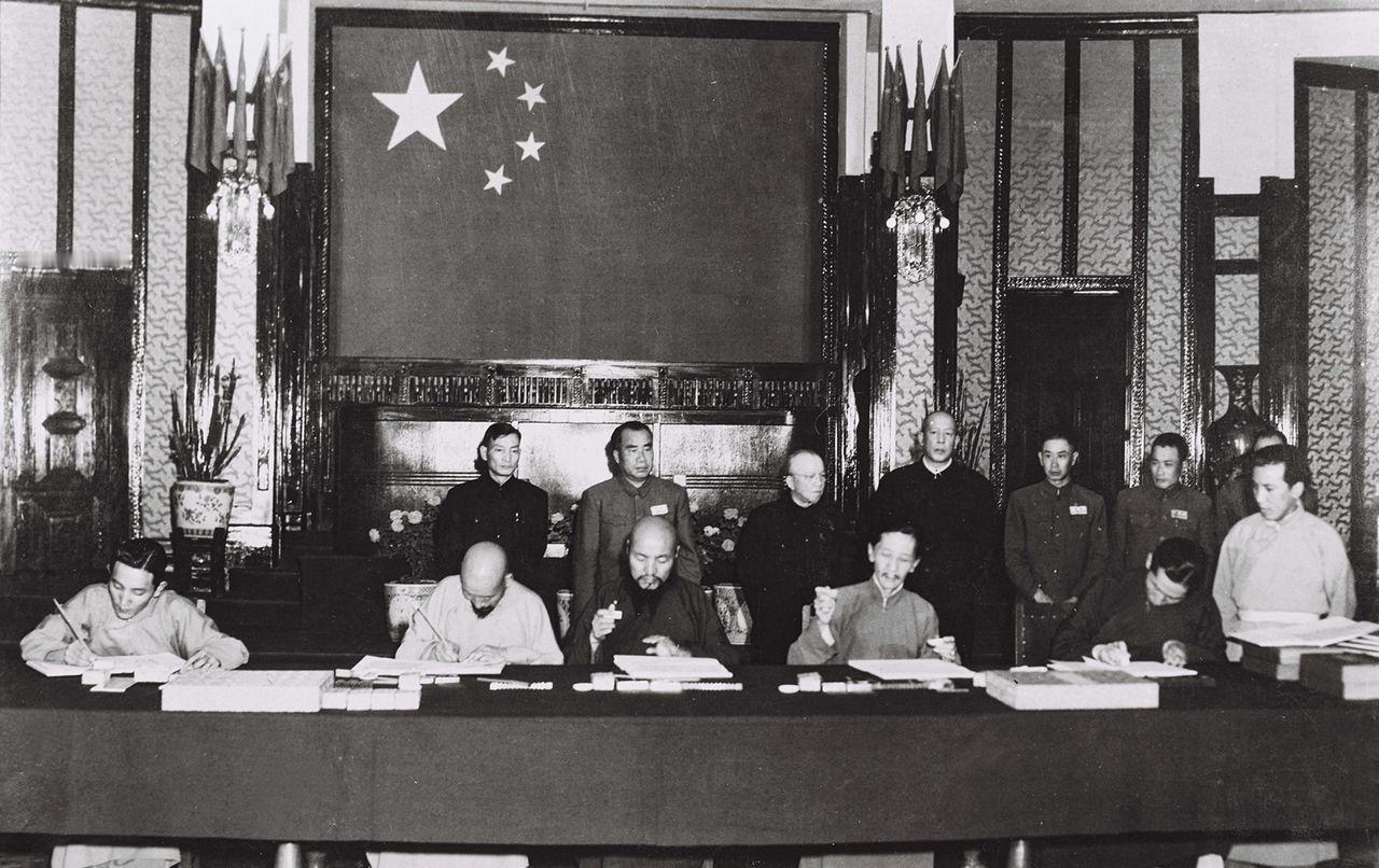 平解放西藏74周年

74年前的今天，1951年5月23日，中央人民政府和西藏地