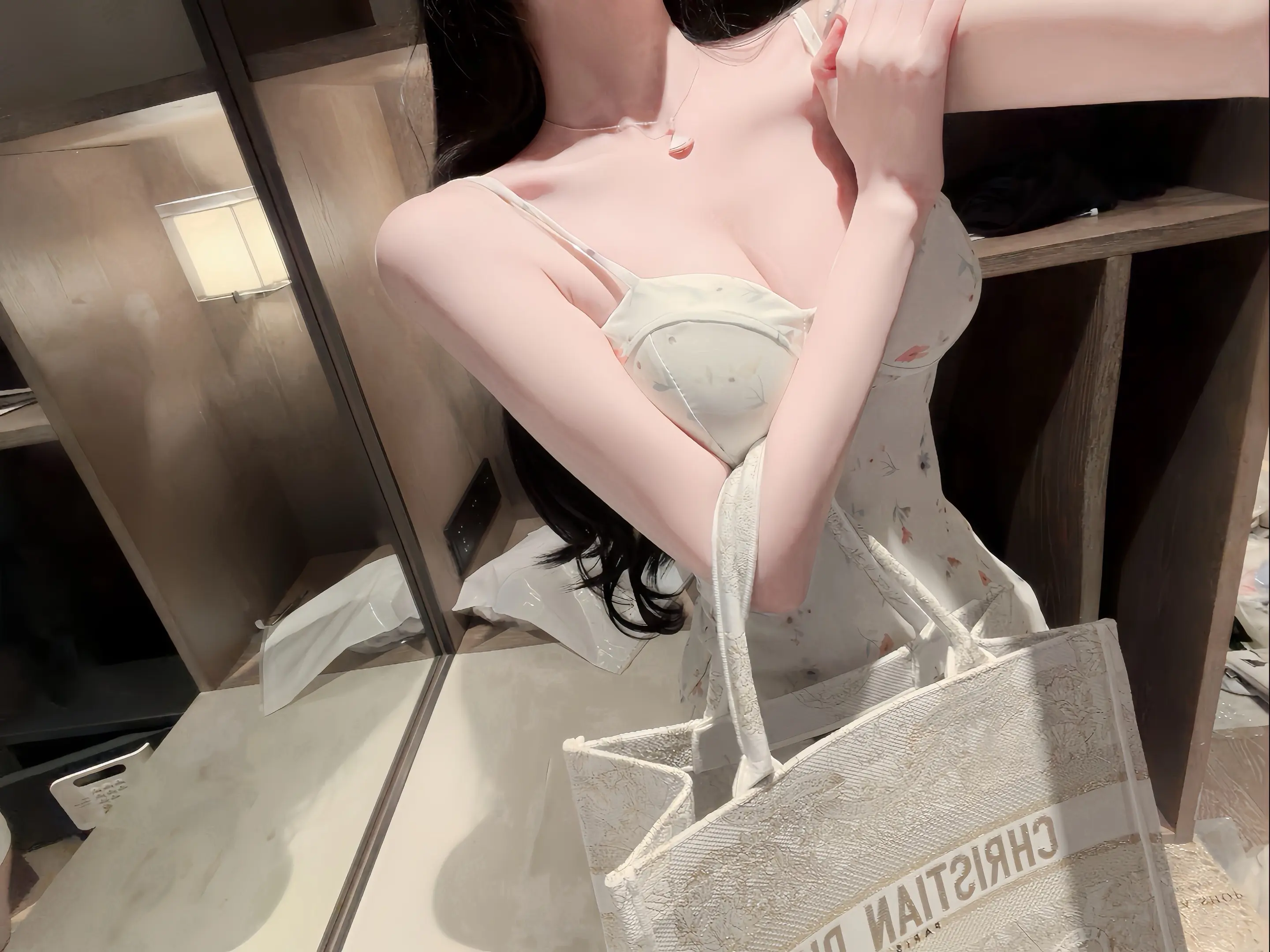 看着我再说一遍违心的话