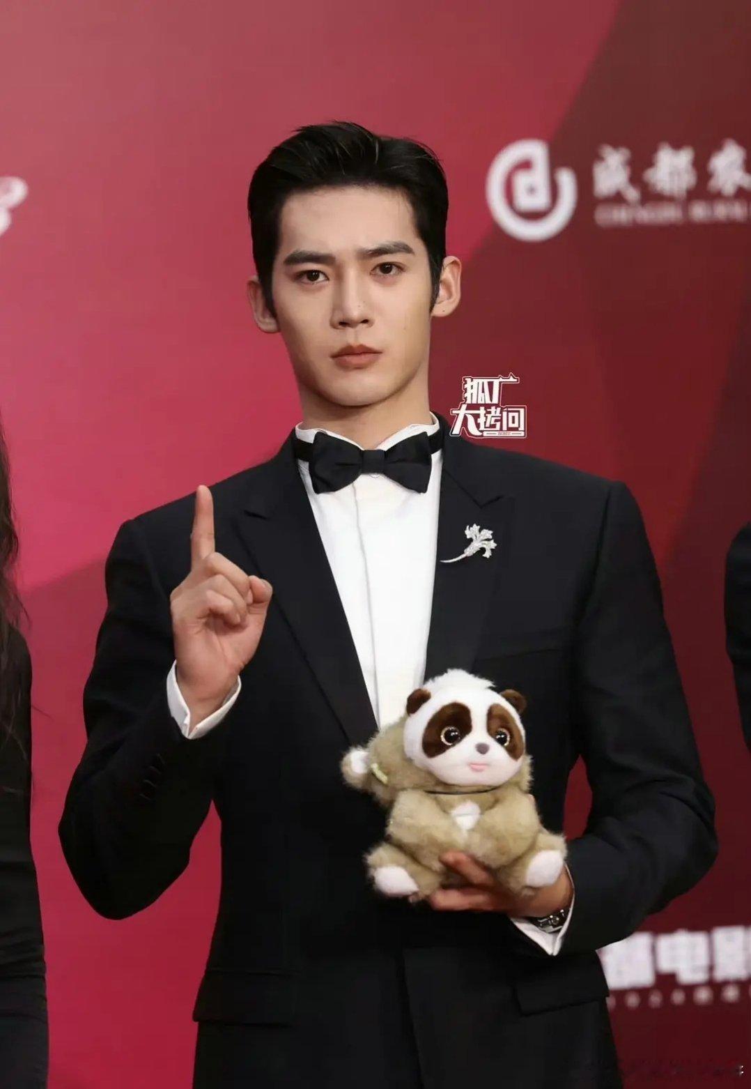 于适胡先煦还好 仅限还好 其他的不多说了～ ​​​