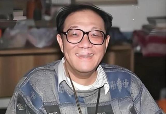 史铁生的一生：21岁瘫痪，不能行走，自杀了3次被救，26岁母亲去世，留下了患病的