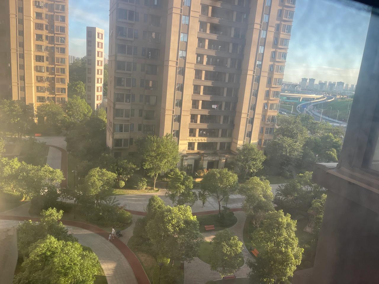 #关了一天# #终于出来# #头晕眼花# #无语的考试#