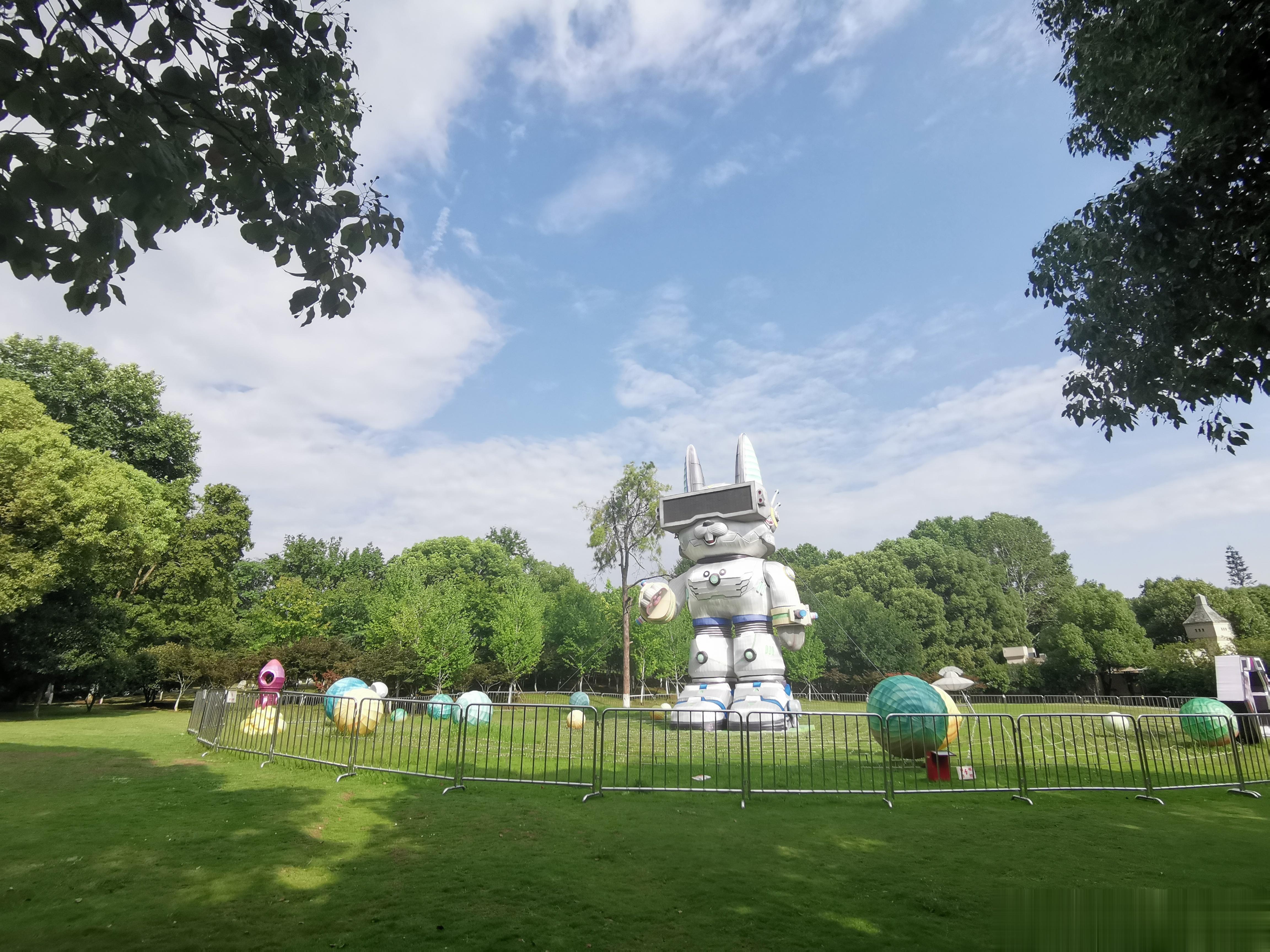 血脂高血管堵，不同位置不同症状！  1.头部：头晕头痛头胀、眩晕、恶心、眼前一过