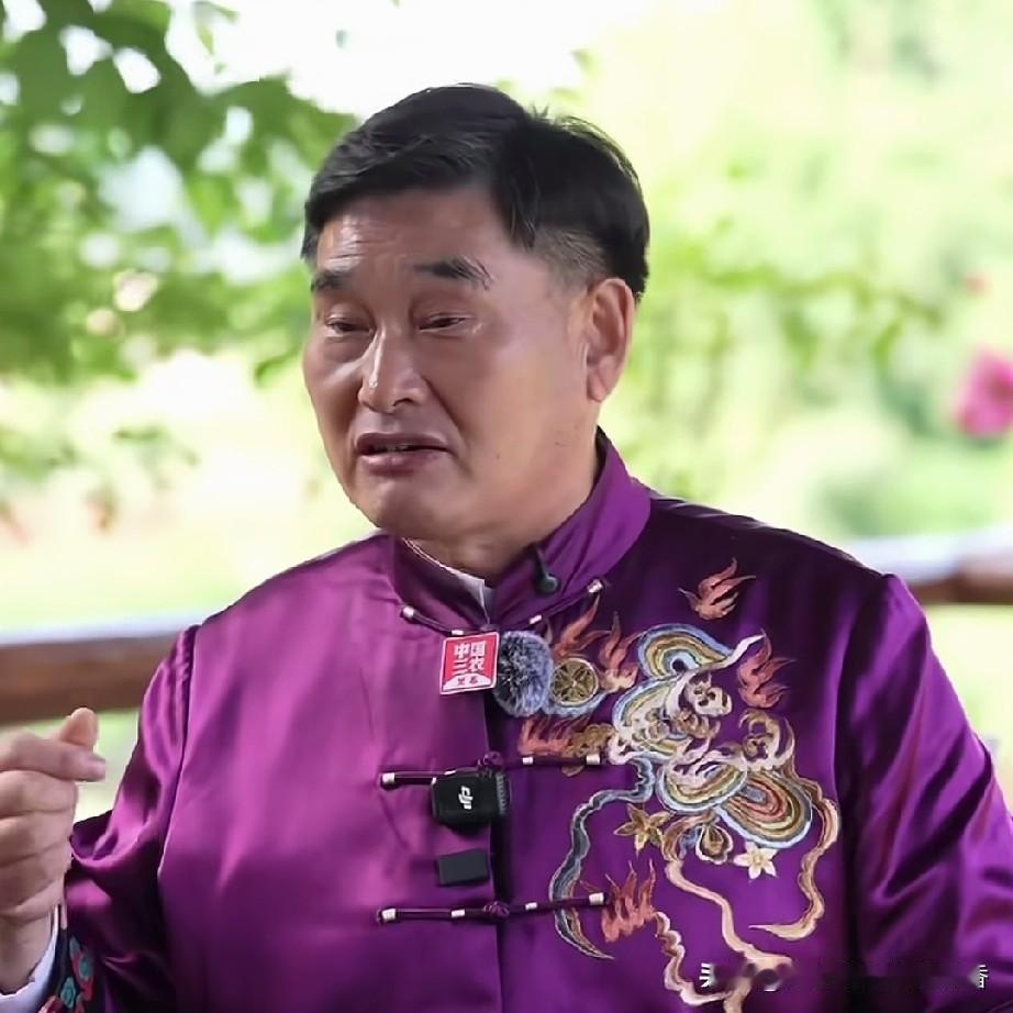 朱之文自成名之后，他也接受了一些系统的声乐训练，他对唱歌也能讲出一番大道理了，他