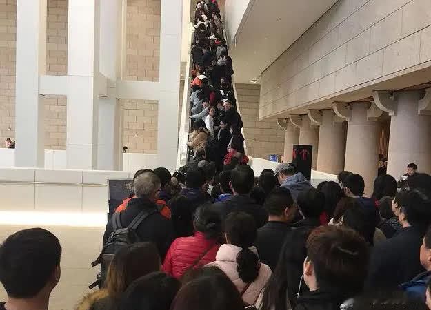 地球上最大的两条石油带，硬生生避开了我们，这可不是巧合，而是现实！ 全球有两条巨