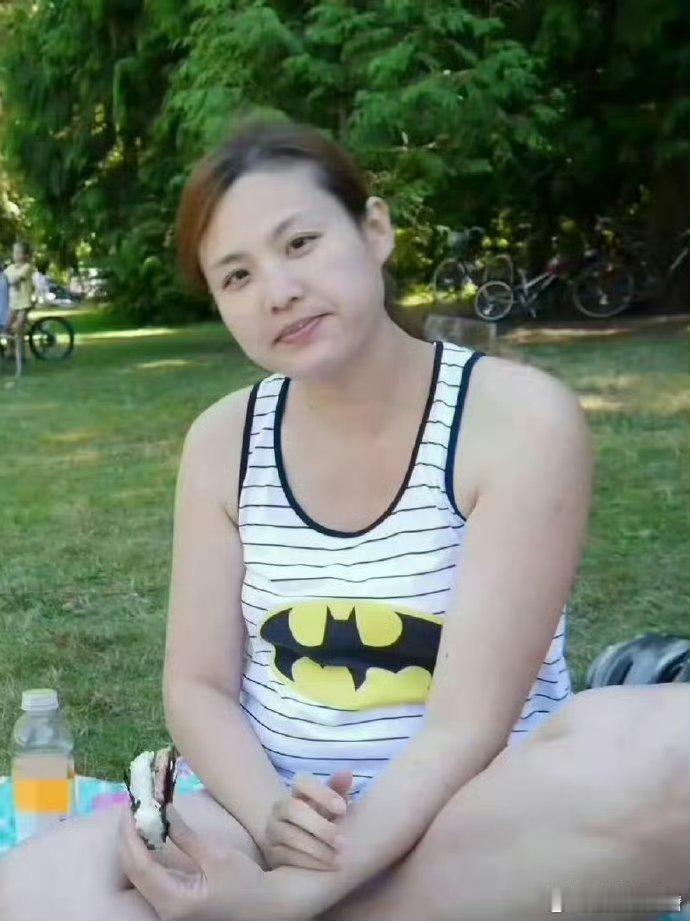 刘畊宏的妻子王婉霏，健身后的变化令人惊叹。  