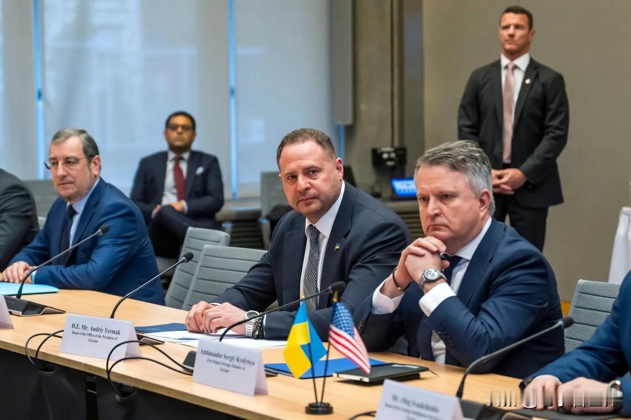 【重点关注：乌克兰和美国代表团将于本周末继续在日内瓦谈判】
基辅时间2025年1