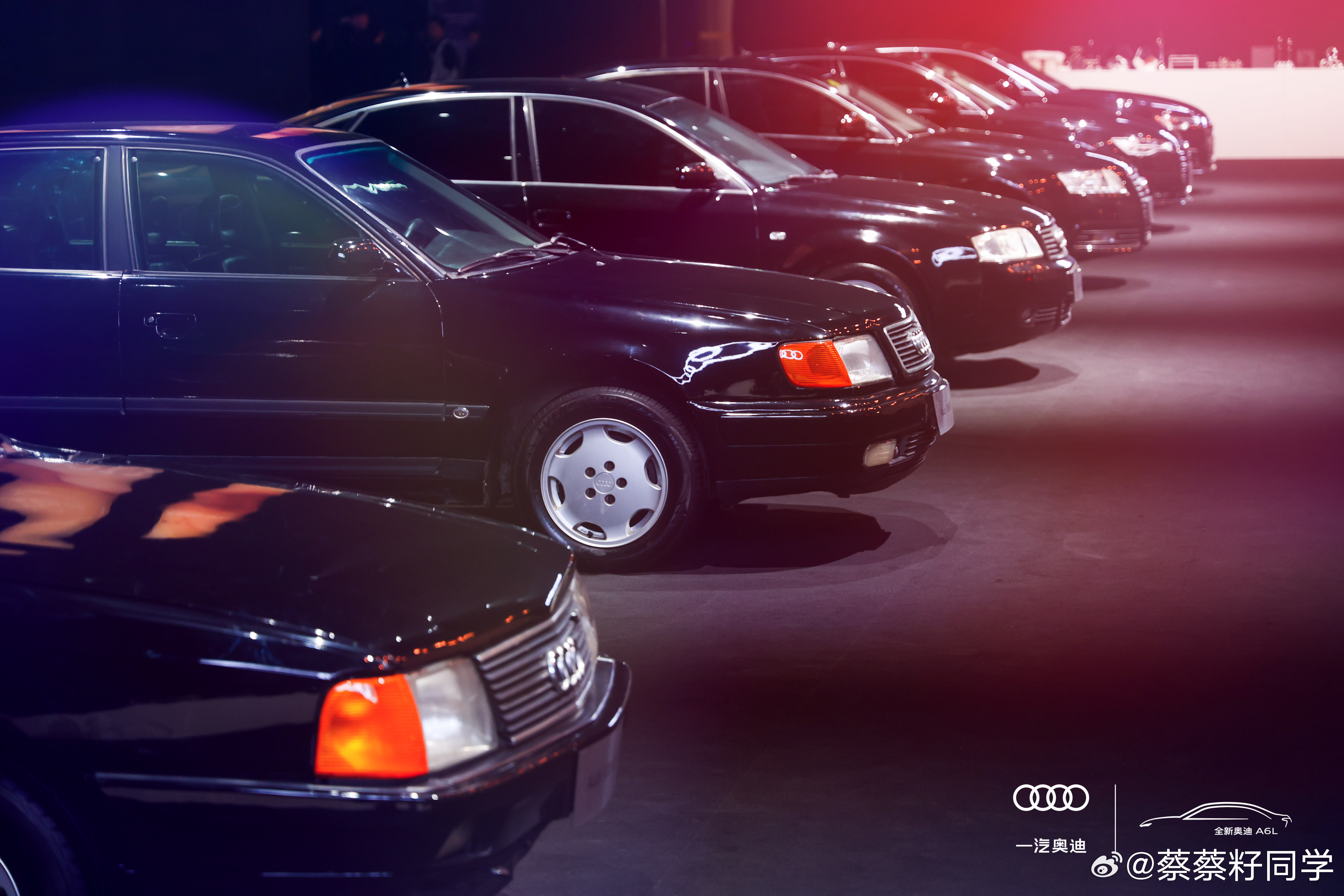 一次性集齐历代奥迪A6L，就问除了新A6L的发布会还能在哪见到，这场面着实有点壮