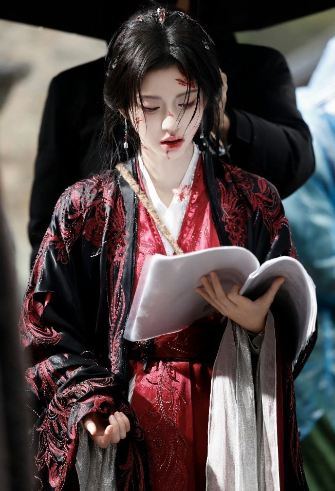 𝐖𝐞𝐂𝐡𝐚𝐭｜鞠婧祎头像| 鞠婧祎.              做日