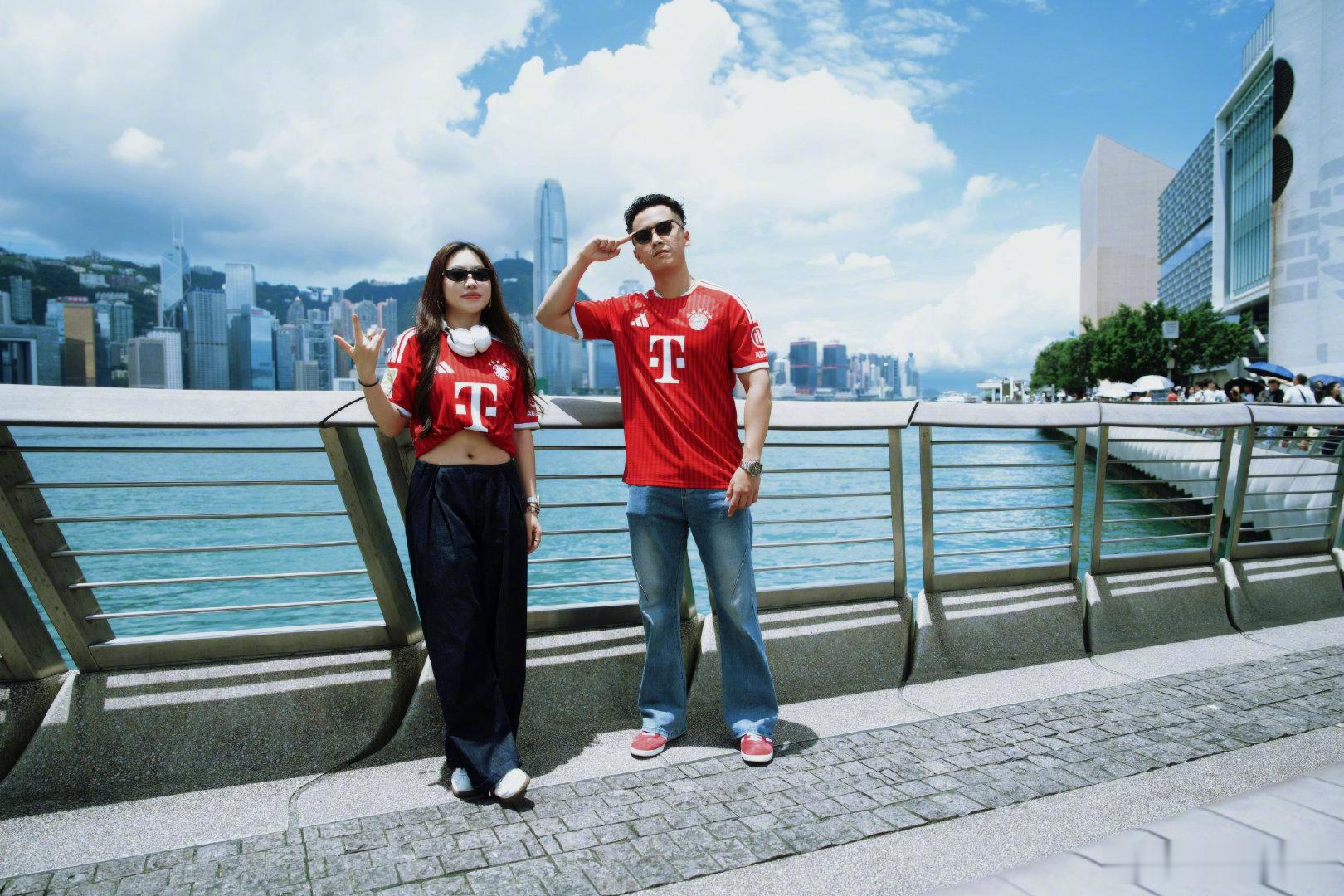 📸限定印号球迷上身打卡！中式美学纹样邂逅红白战袍，每一件都是夏季行独一份的珍贵