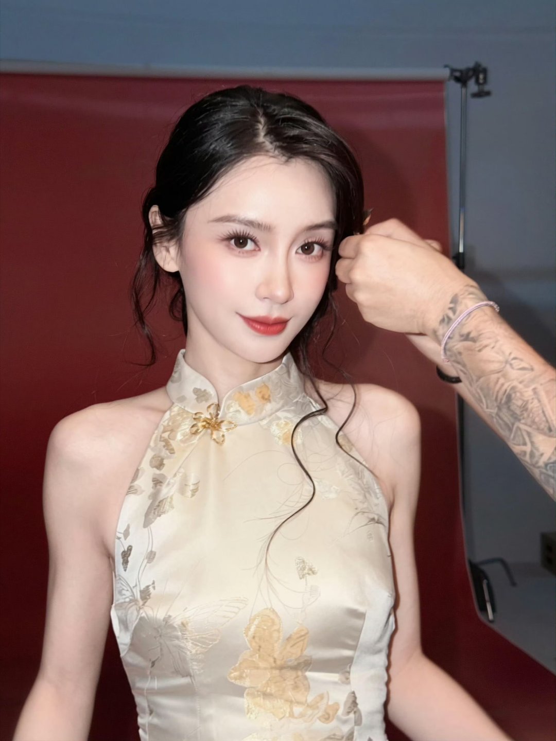 angelababy[超话] [可爱]angelababy露娜 "把全世界最美的
